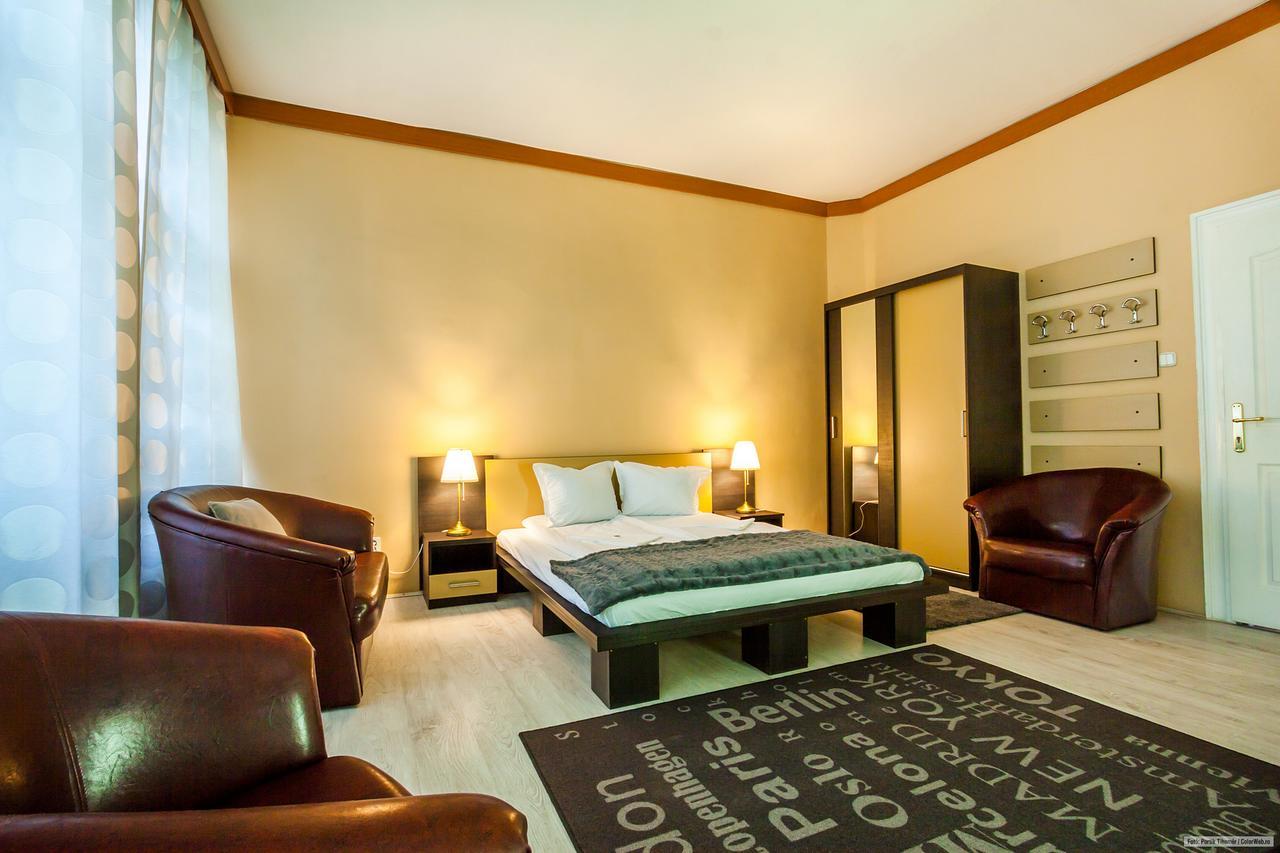 Szilagyi Hotel&Restaurant Gheorgheni  Εξωτερικό φωτογραφία