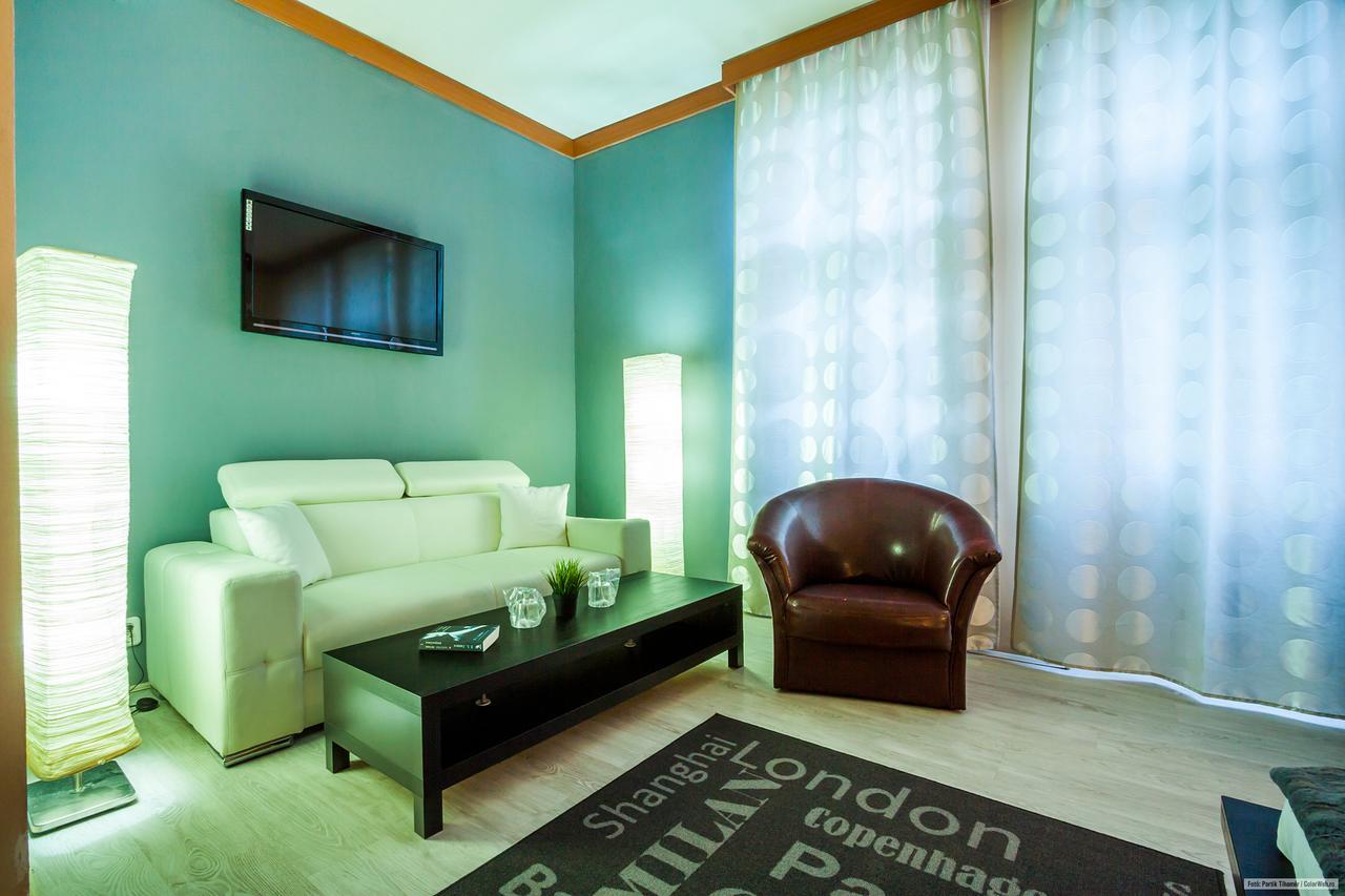 Szilagyi Hotel&Restaurant Gheorgheni  Εξωτερικό φωτογραφία